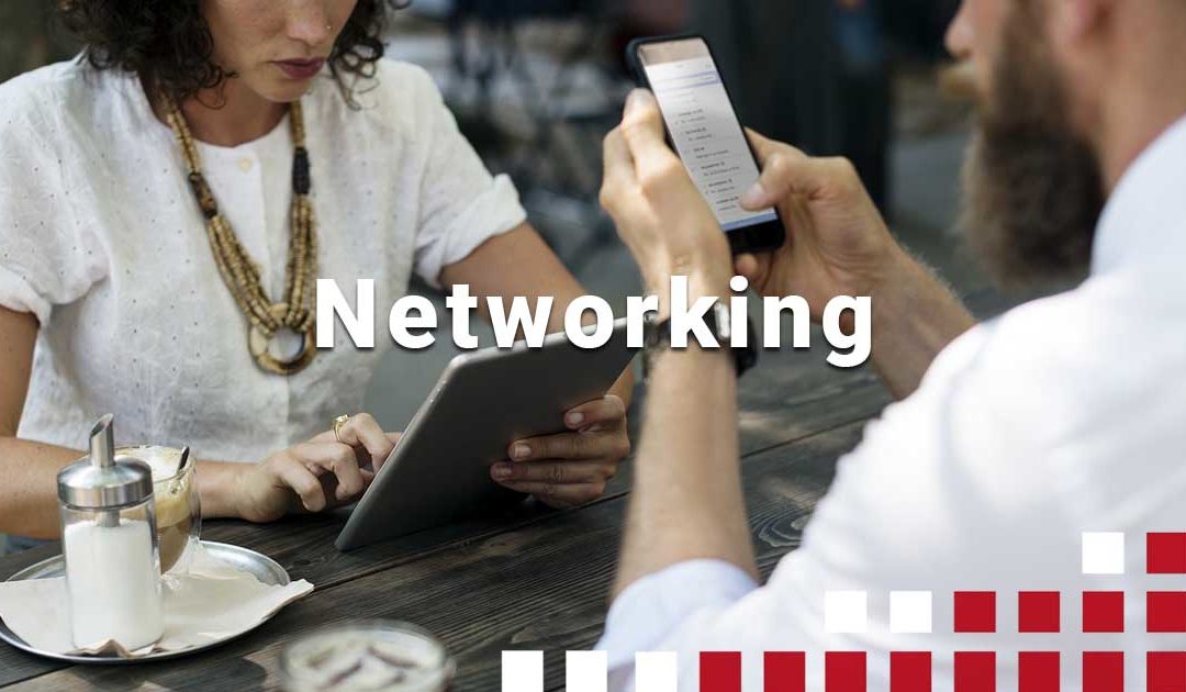 por qué hacer networking y contactos